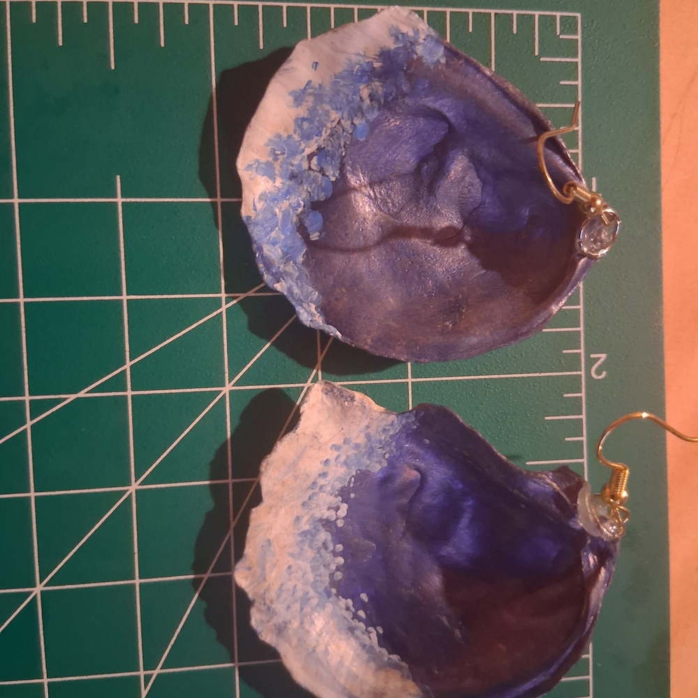 Blue Ocean Shell Earrings - Picture 3 of 7